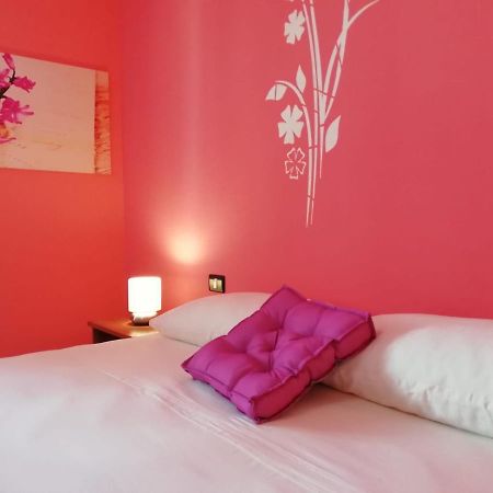 Prendas Antigas - Vacanze A Teulada Apartamento Exterior foto
