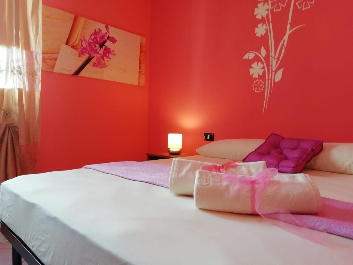 Prendas Antigas - Vacanze A Teulada Apartamento Exterior foto