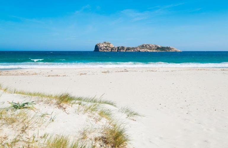 Prendas Antigas - Vacanze A Teulada Apartamento Exterior foto