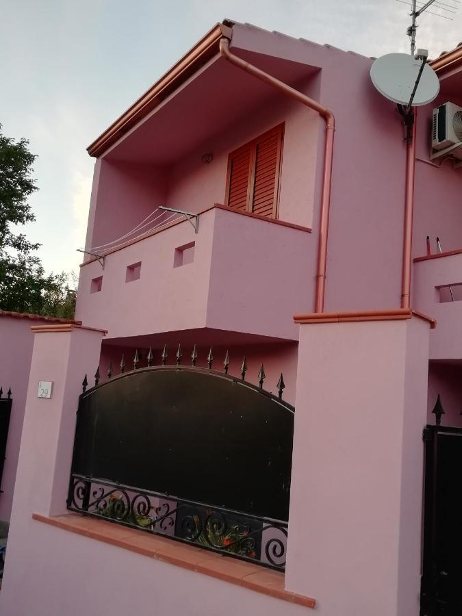 Prendas Antigas - Vacanze A Teulada Apartamento Exterior foto